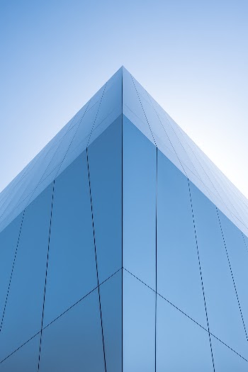 Blue tones in Tokyo