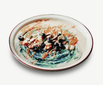 Blueberry spirulina overnight oats collage | Free PSD - rawpixel