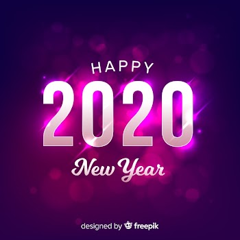 Blurred new year 2020 on gradient violet Free Vector