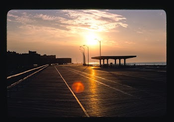 Boardwalk at dawn, Atlantic City, New Jersey… | Free public domain photo