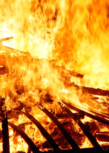 bonfire-4.jpg