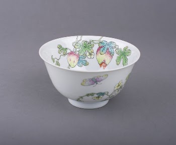 Bowl with Design of Bitter | Free Photo - rawpixel