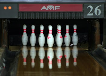 bowling_alley_04.jpg