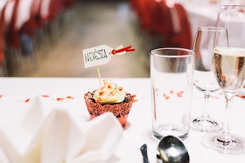 Bride’s wedding muffin 