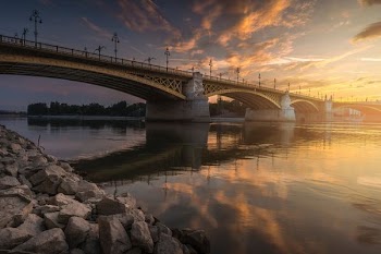 bridge under blue sky