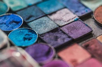 Bright Eyeshadow Makeup