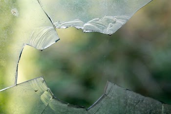 Broken glass | Free Photo - rawpixel