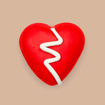 Broken heart plasticine clay DIY element | Free stock illustration | High Resolution graphic
