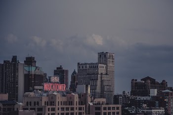 Brooklyn Watchtower Sign