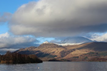 Brown and Gray Mountain Ranges Photography
