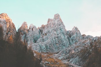 brown and grey rocky mountain