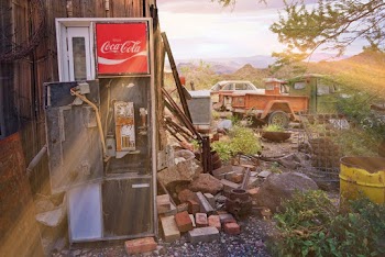 Brown and Red Coca-cola Vending Machine