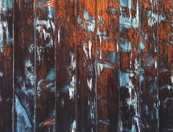 brown and white wooden board