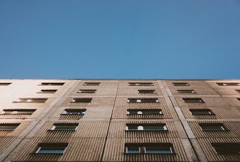 brown concrete building