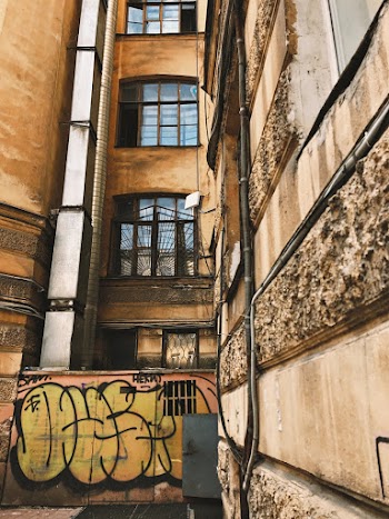 Brown High-rise Building