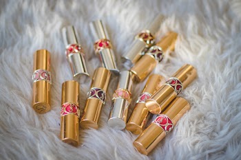 Brown Lipstick Lot