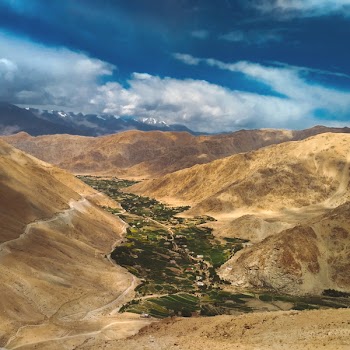 Brown Mountain Range