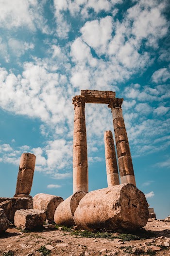 Brown Pillar