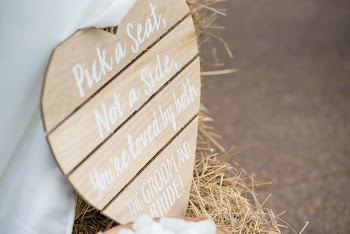 Brown Quote Board