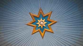 brown star decor