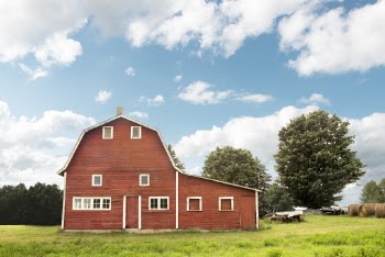 Brown Wooden Barn