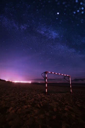 Brown Wooden Ladder on Brown Sand Under Starry Night · Free Stock Photo