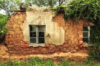 Brown Wooden Window Pane