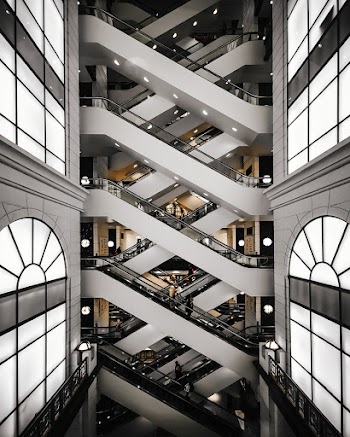 Building Escalator