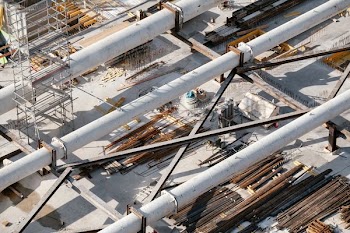 building under construction during daytime