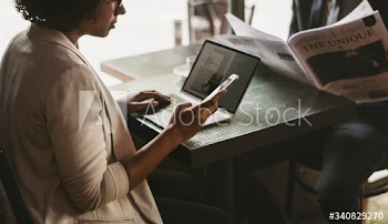 Business people at a cafe