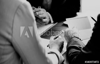 Business people investing on startup buiness