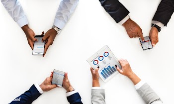 Business people using digital devices isolate.. | Free stock photo - 380191