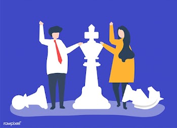 Business people with giant chess pieces | Free stock vector - 479217
