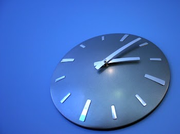 business_wallclock.jpg