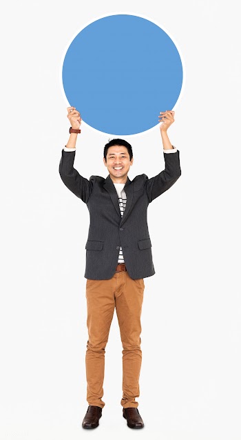 Businessman holding a blue round board | Free stock psd mockup - 491245