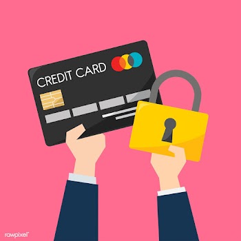 Businessman with credit card and protection | Free stock vector - 437562