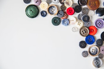 Buttons Corner Frame