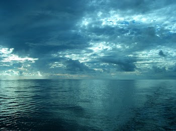 calm weather on sea