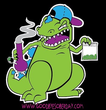 Cannabis smoking Medical cannabis Cartoon, Cartoon Weed transparent background PNG clipart