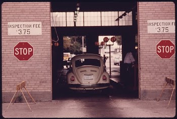 Car Has Just Entered the Safety | Free Photo - rawpixel