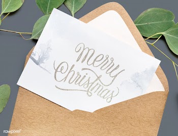 Card in an envelope mockup with leaves in the.. | Free stock psd mockup - 516329