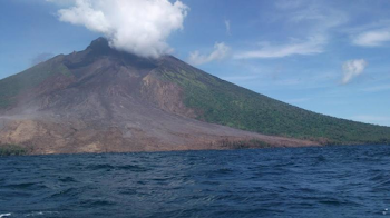 Children falling sick, no help for PNG volcano victims | Loop PNG