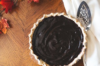 Chocolate Pie & Spoon