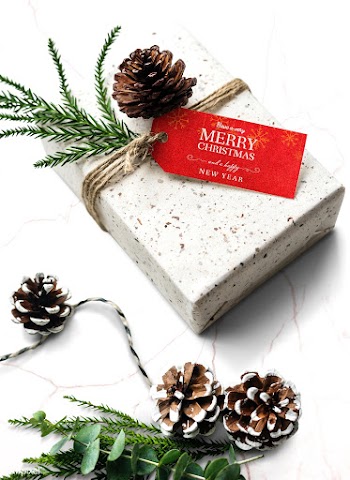 Christmas holiday greeting design mockup | Free stock psd mockup - 516457