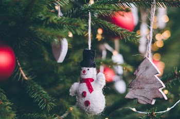 Christmas tree decoration 2