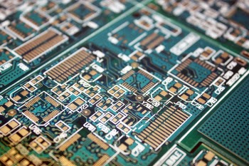 Circuit board wo components 2.JPG