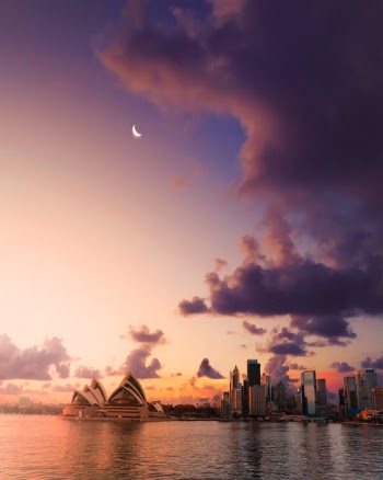 City Skyline on a Daybreak  · Free Stock Photo
