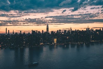 cityscape during daytime