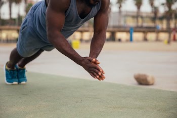 Clapping Push Ups