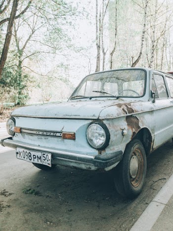 Classic White Vehicle